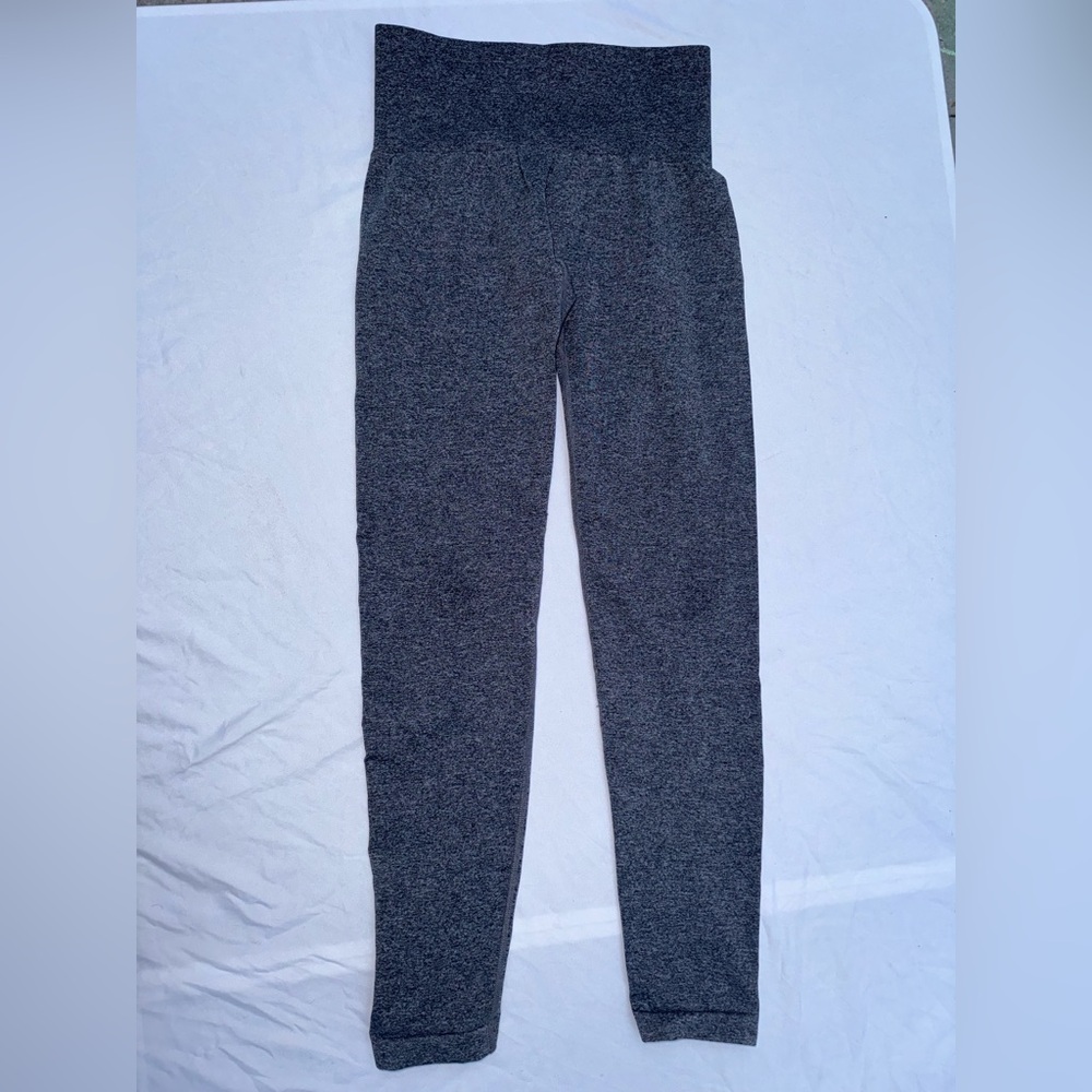 NVGTN women’s black/grey Stretch Leggings small